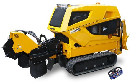 LASKI Predator 56 RX karczownik do pni sterowany radiowo (ze spychaczem, mulczownikiem i wciągarką)