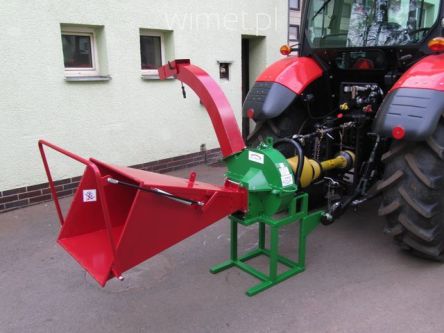 LASKI Pirania - rozdrabniacz gałęzi i odpadów zaciągnikowy